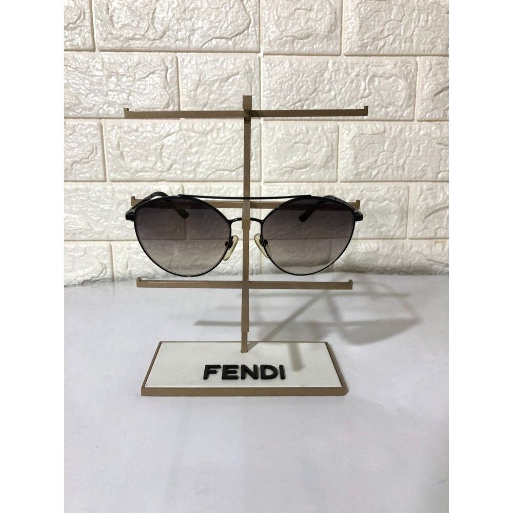FENDI Sunglasses Display Stand 3-Tier Metal Eyewear Holder Thélios
